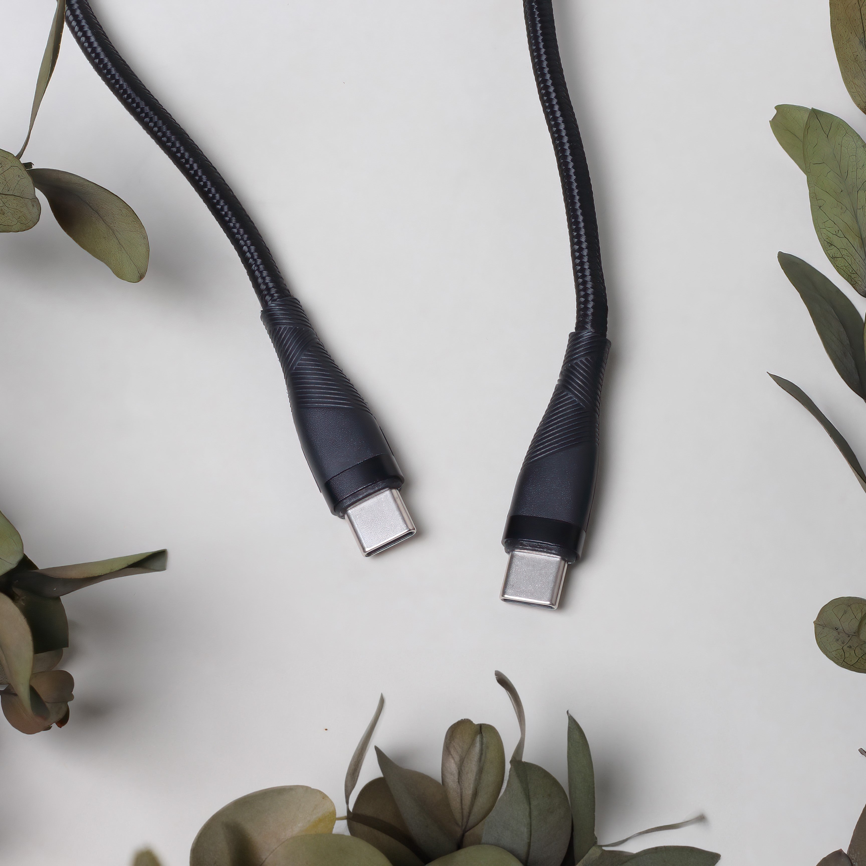 Maxlife MXUC-08 cable USB-C - USB-C 1,0 m 100W black nylon