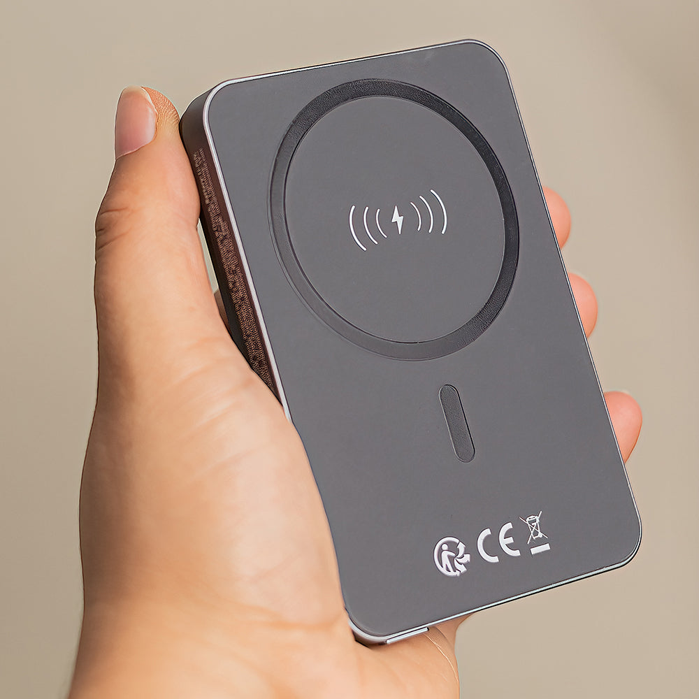 Chargeur sans fil Forever MATB-200 20W PD 5000 mAh MagSafe noir