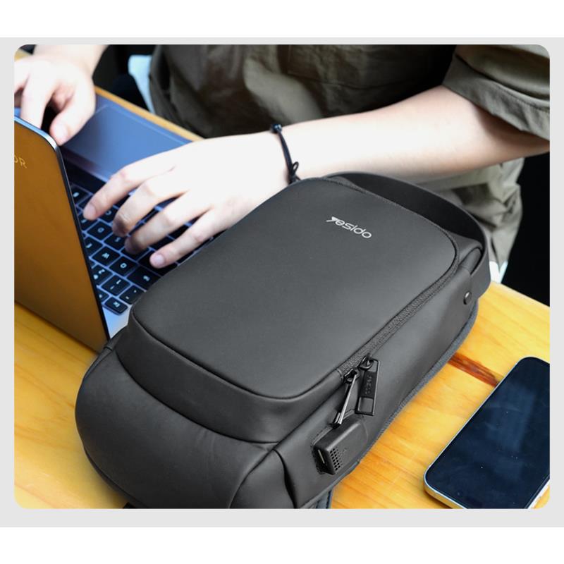YESIDO WB46 WATERPROOF SHOULDER BAG 7 INCHES BLACK