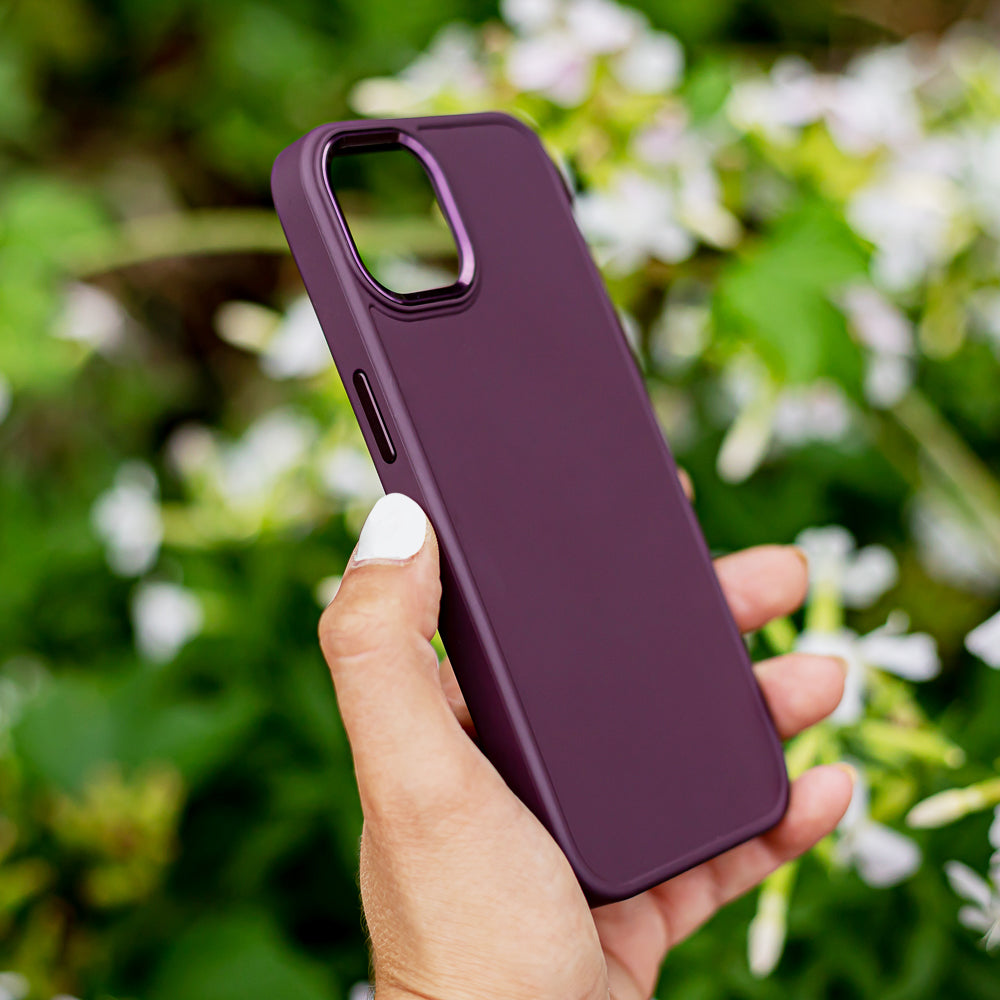 Satin case for Samsung Galaxy S24 Plus burgundy