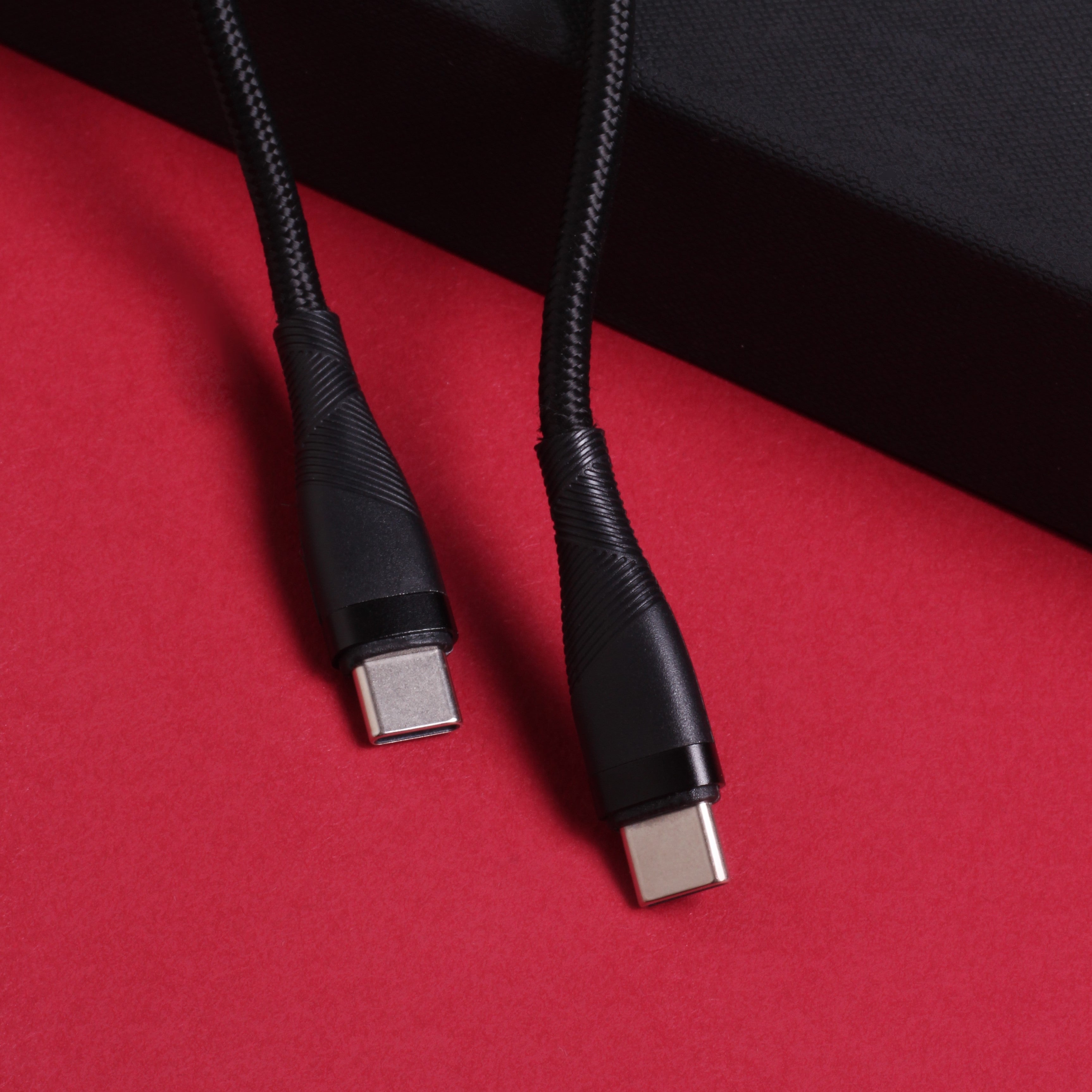 Maxlife MXUC-08 cable USB-C - USB-C 1,0 m 100W black nylon