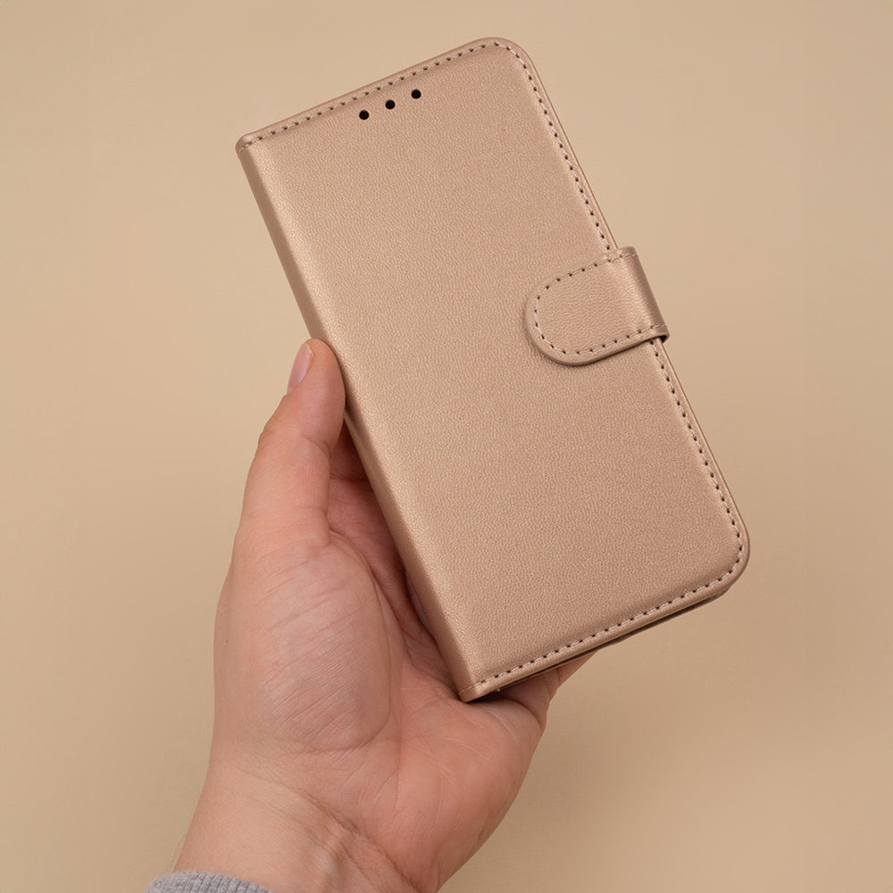 Smart Classic case for Motorola Moto E13 gold