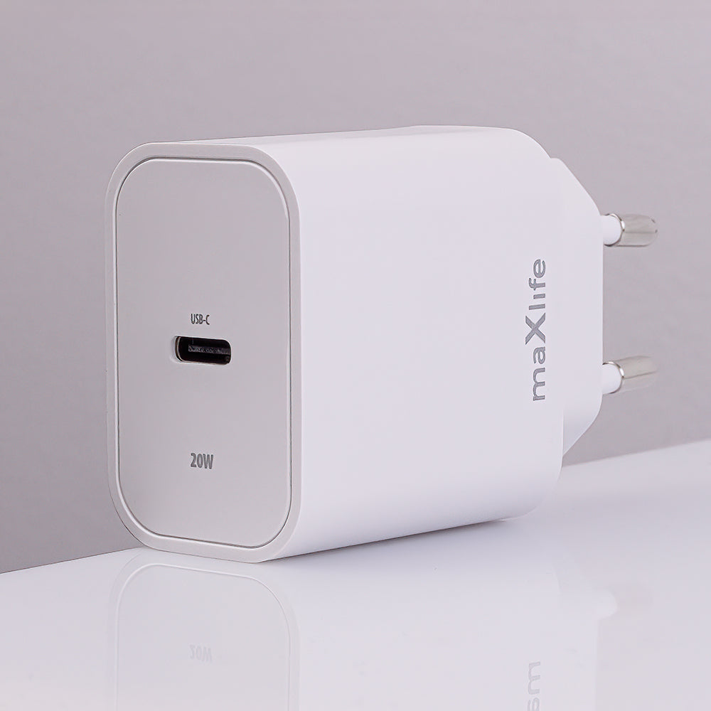 Maxlife MXTC-06-20C PD QC charger 1x USB-C 20W white + USB-C - USB-C cable 20W
