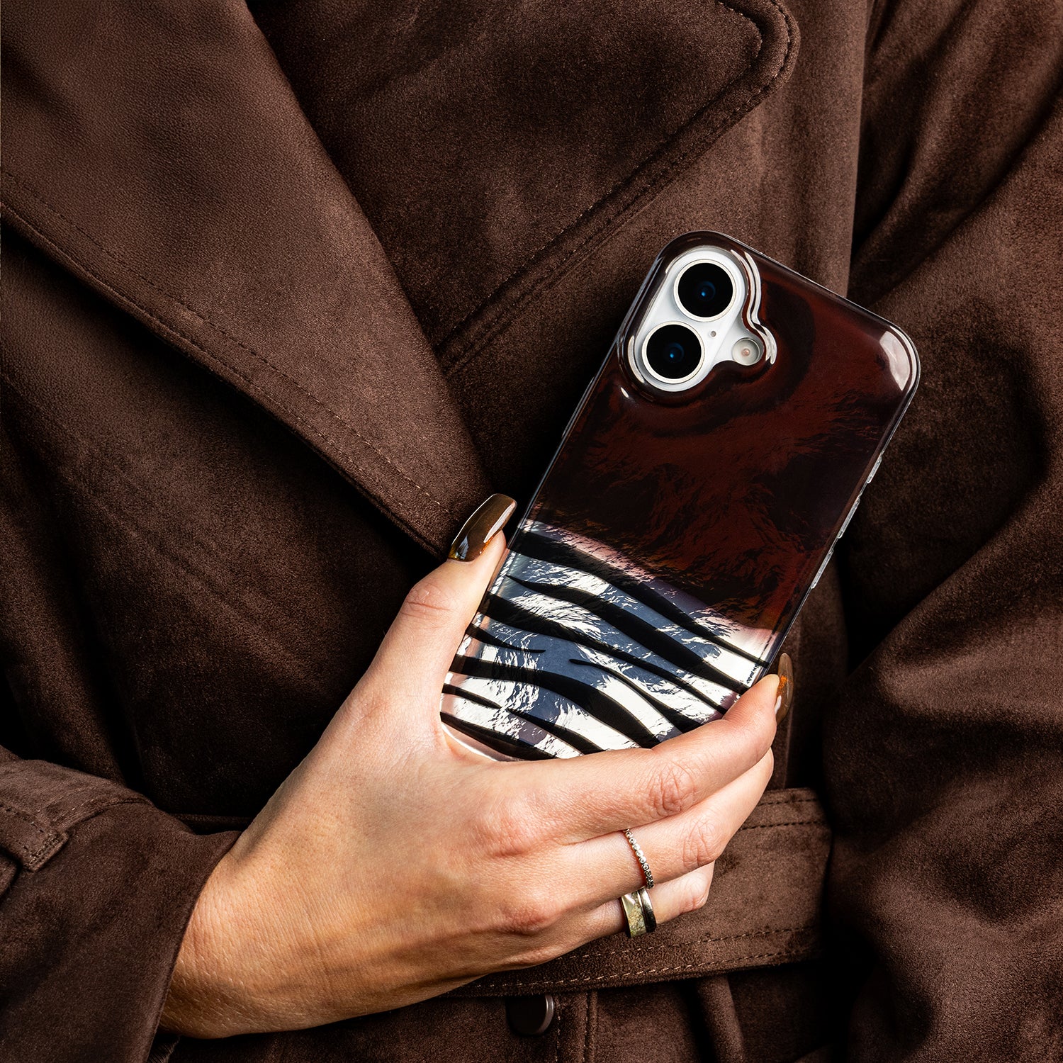 Animal Print case for iPhone 15 6,1" Okapi